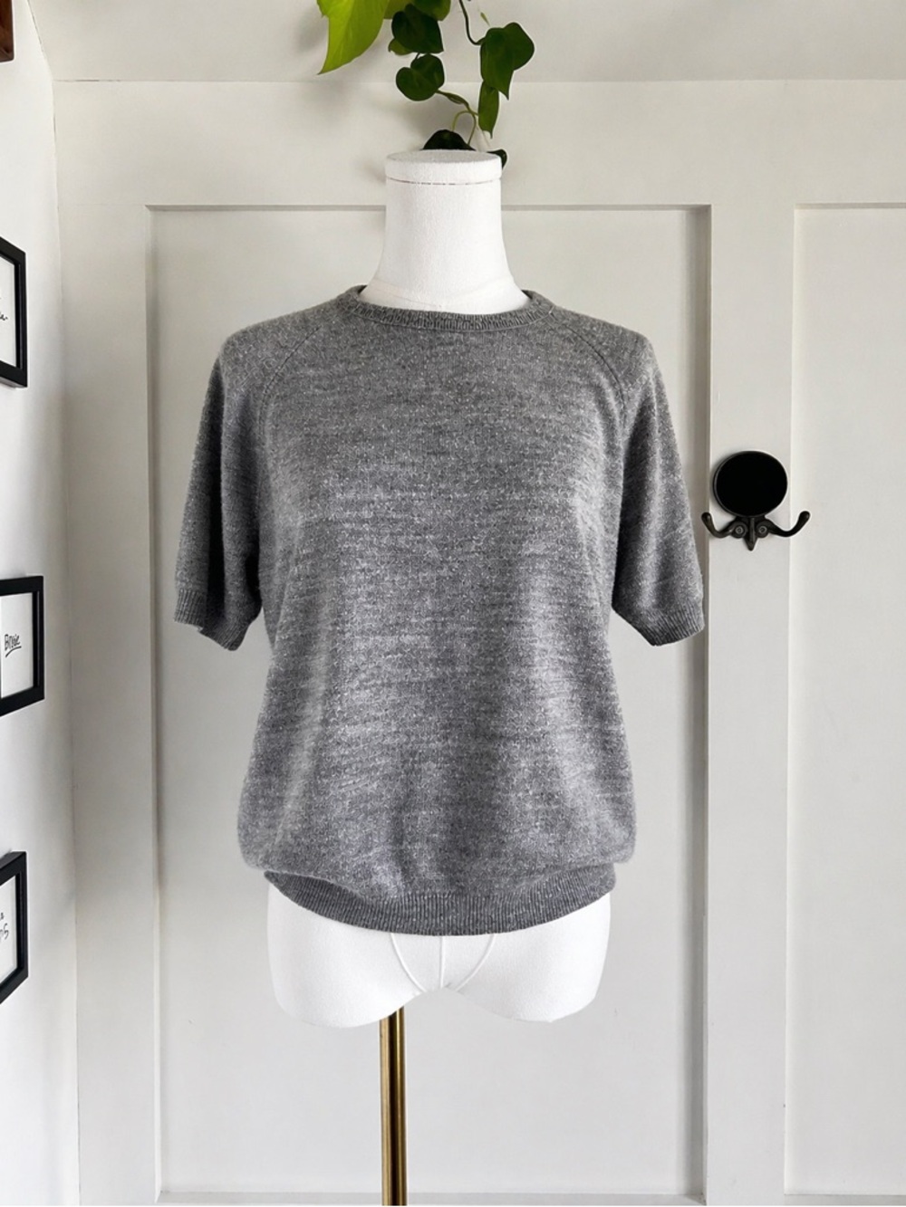 Vintage 90s Grey sweater Tee | Minimalist Short Sleeve Sweater | Soft Classic